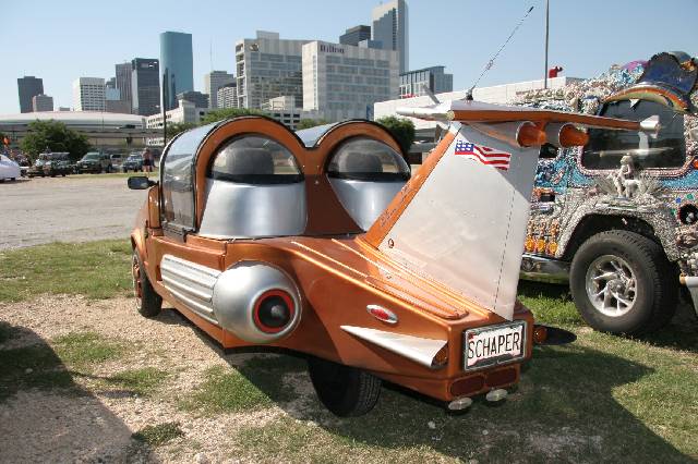2006_ArtCar_1_Ball 040 